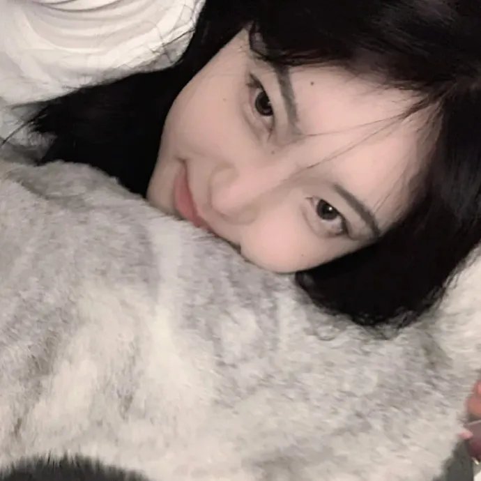 女警出更 封面