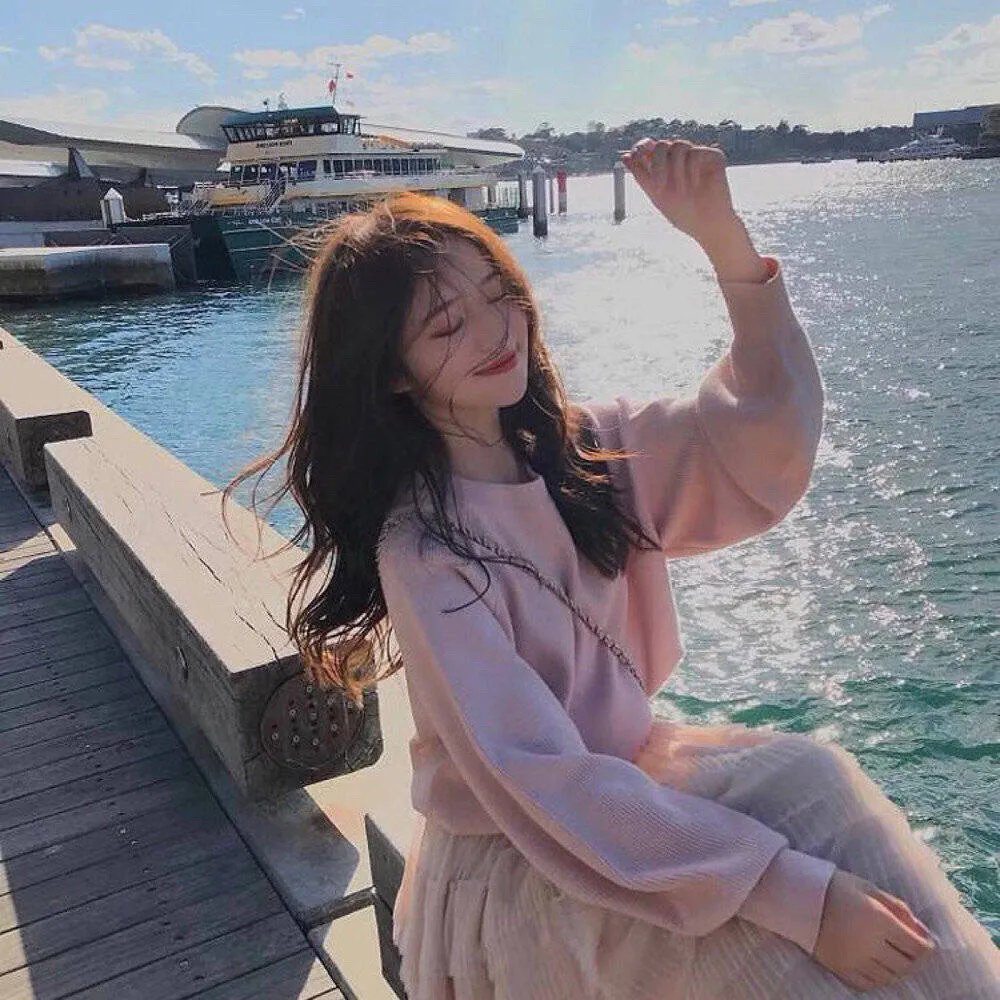 然后,她找到了我 封面